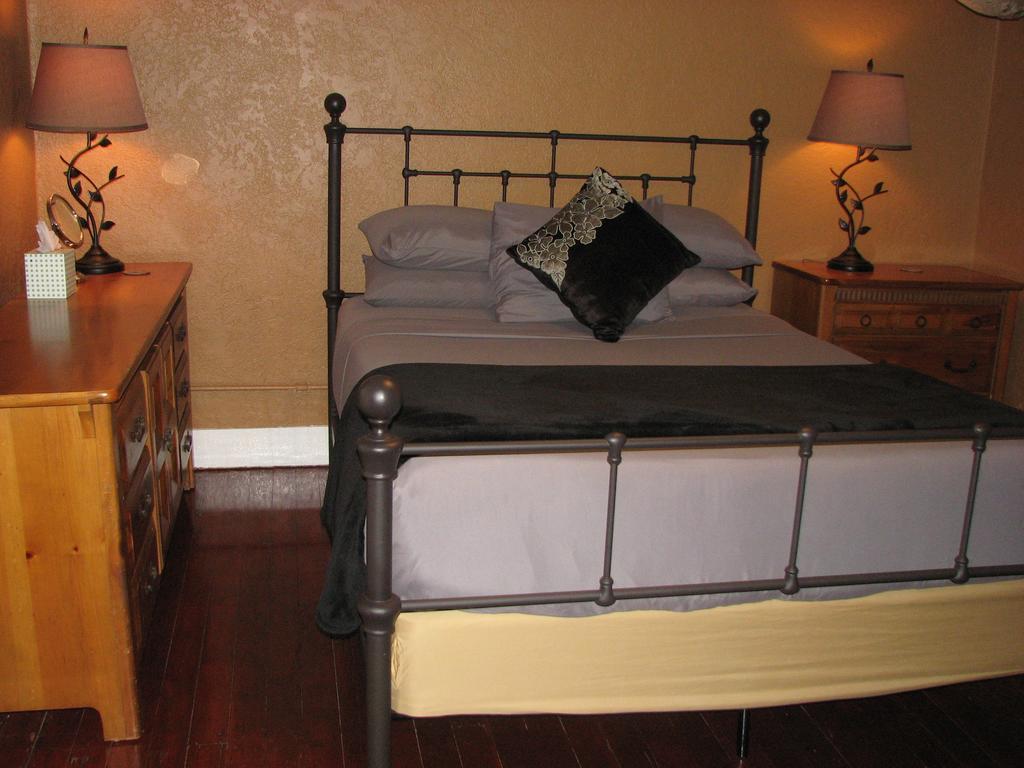 Cottonwood Hotel 外观 照片